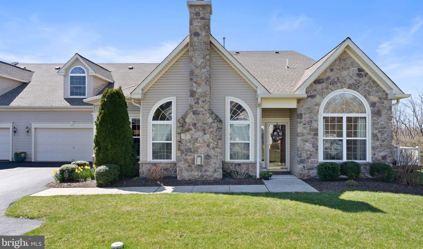 144 Pebble Beach Dr, Limerick, PA 19468