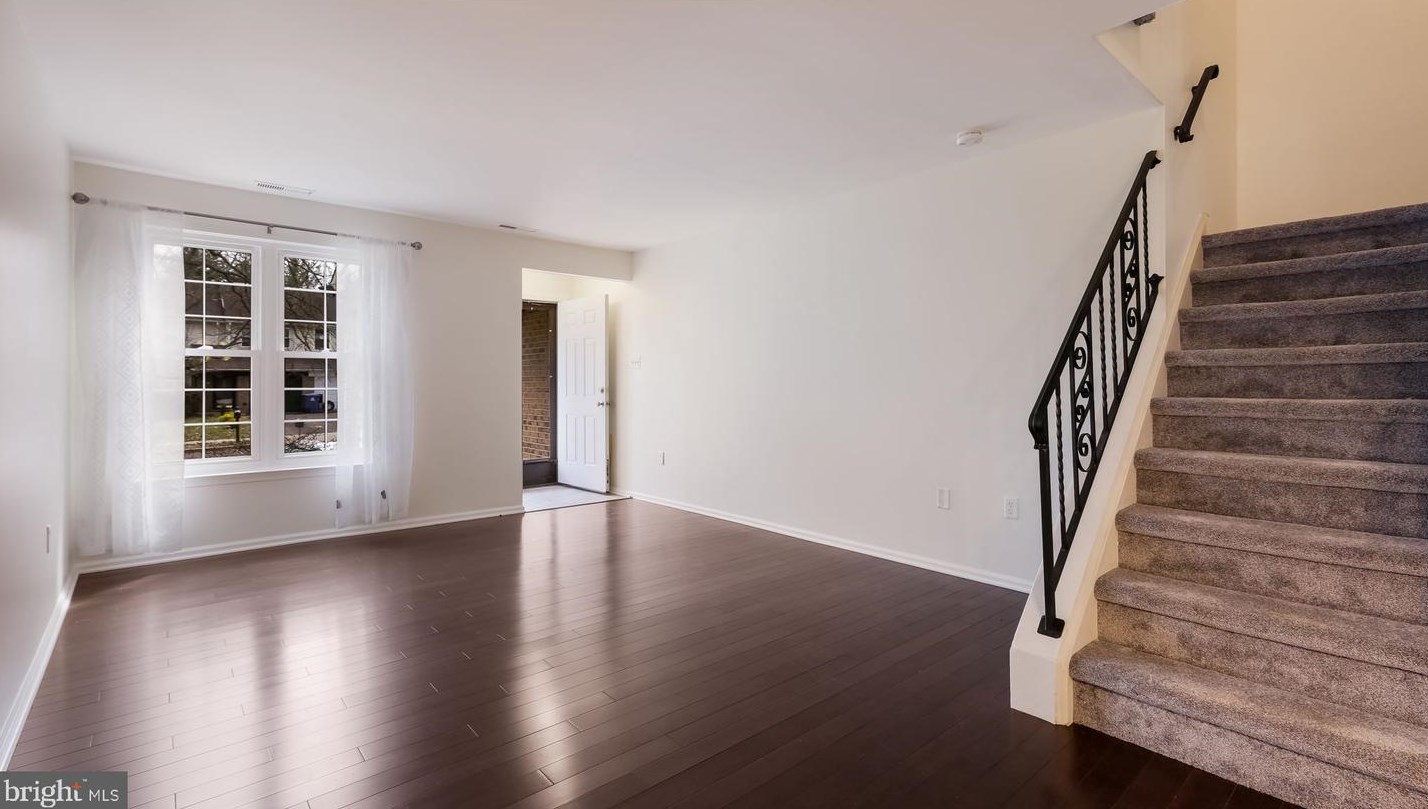 68 Loggers Mill Rd, Horsham, PA 19044
