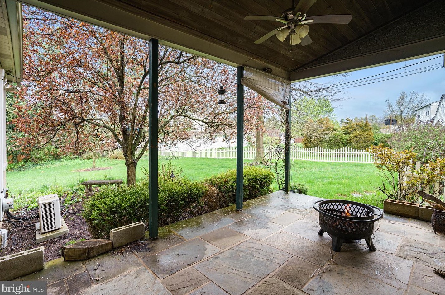 1110 Wilson St, Pottstown PA  19464-4466 exterior