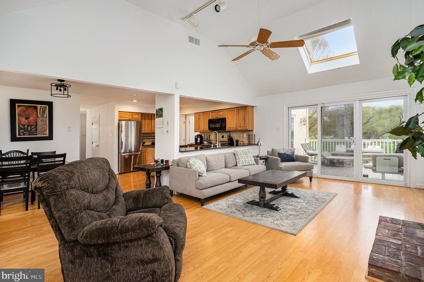 1110 Wilson St, Pottstown PA  19464-4466 exterior