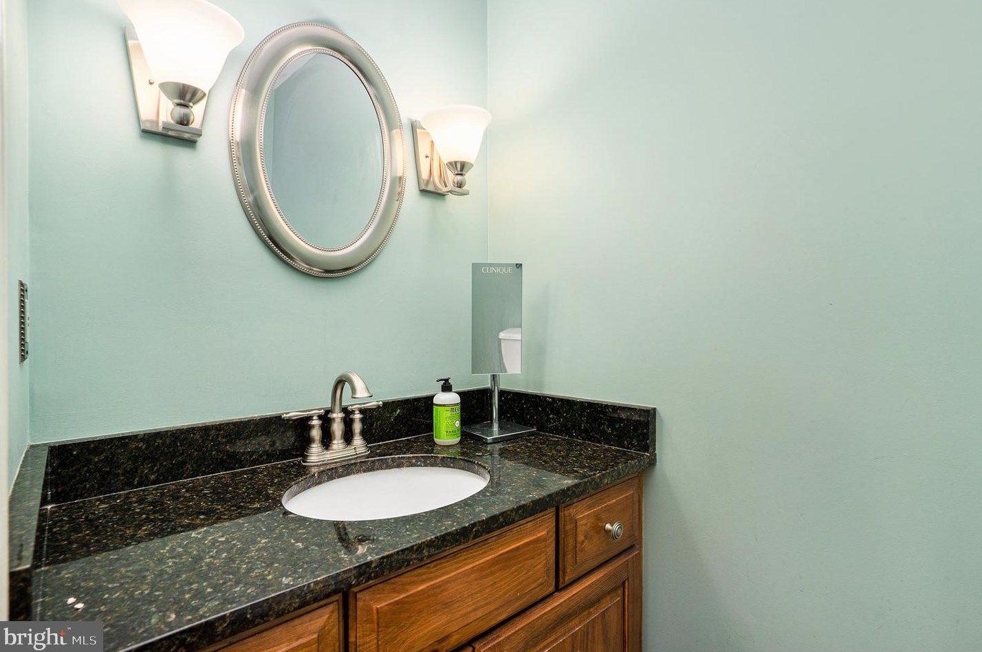 1110 Wilson St, Pottstown PA  19464-4466 exterior