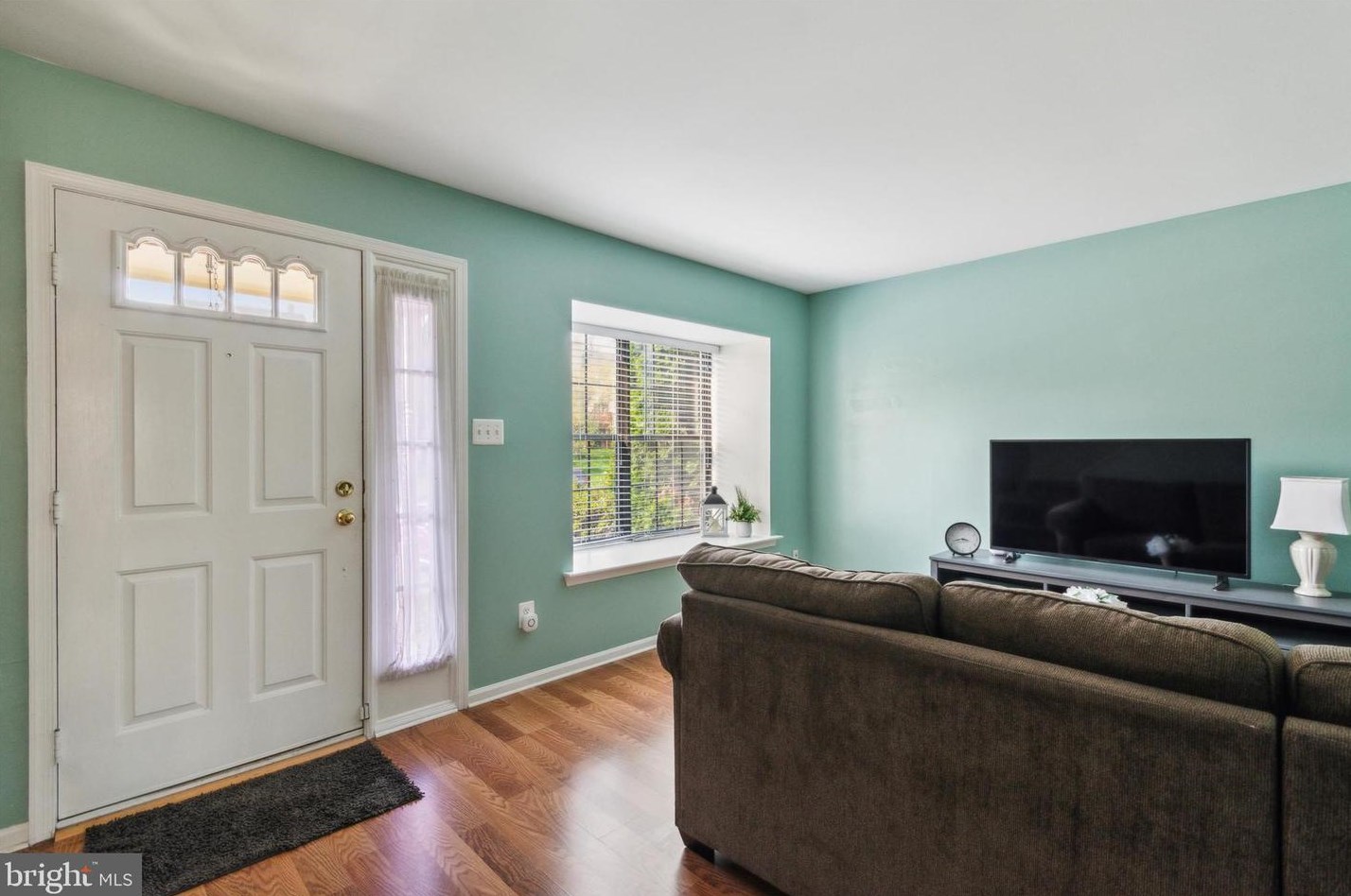 528 Canterbury Rd, Norristown, PA 19403