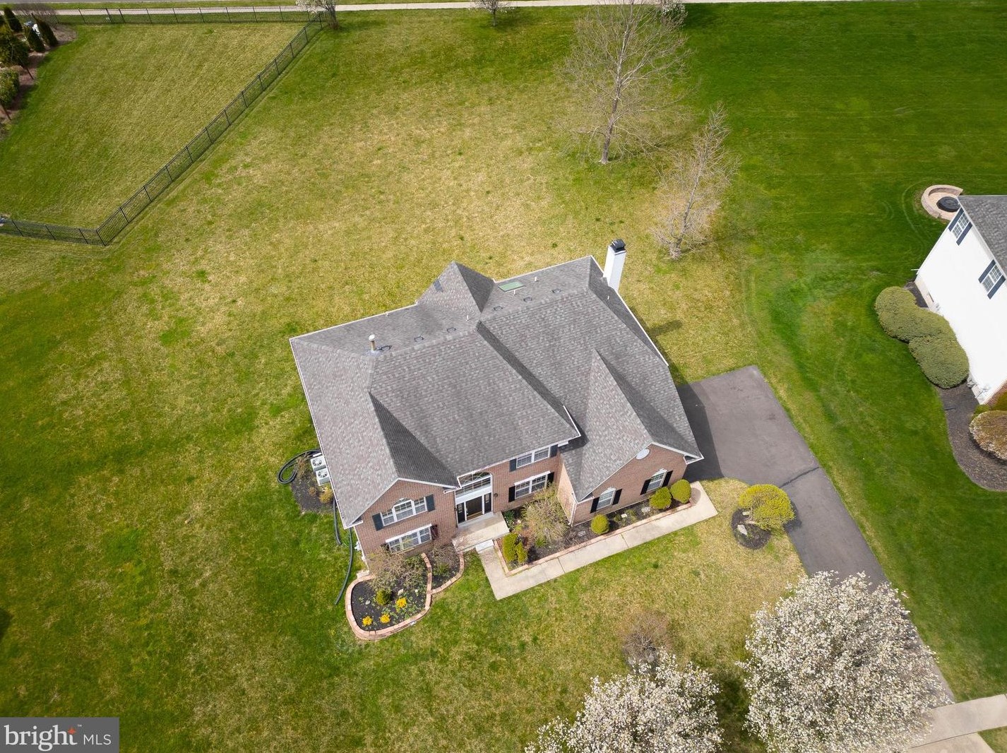 149 Raven Hollow Dr, North Wales PA  19454-4429 exterior