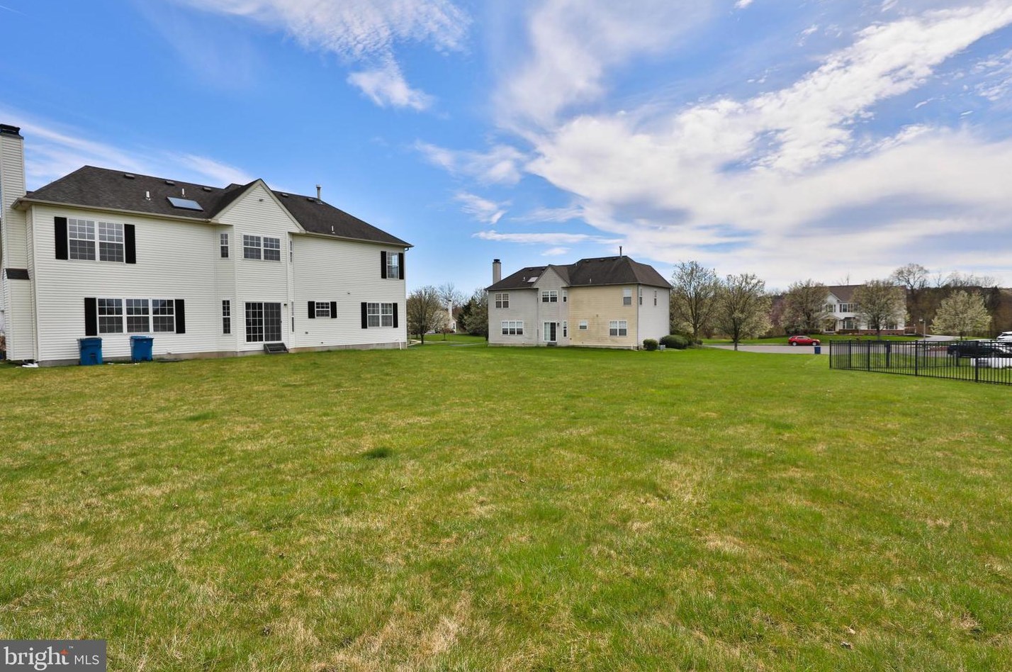 149 Raven Hollow Dr, North Wales PA  19454-4429 exterior