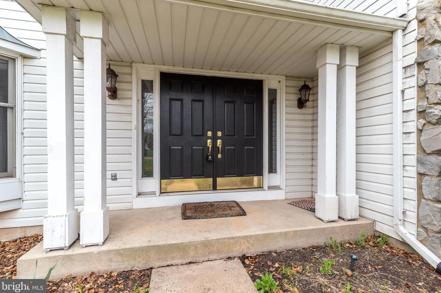 3068 Sunny Ayre Dr, Lansdale, PA 19446