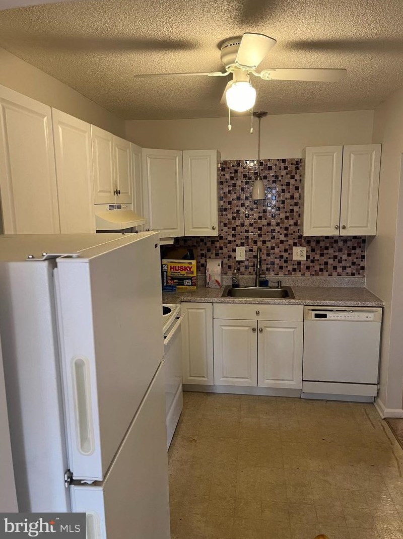 115 Riversedge #condo 115, Norristown, PA 19403