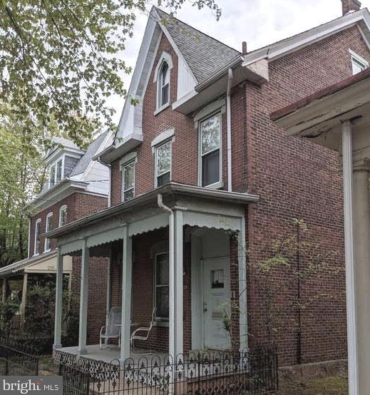 659 N Charlotte St, Pottstown, PA 19464