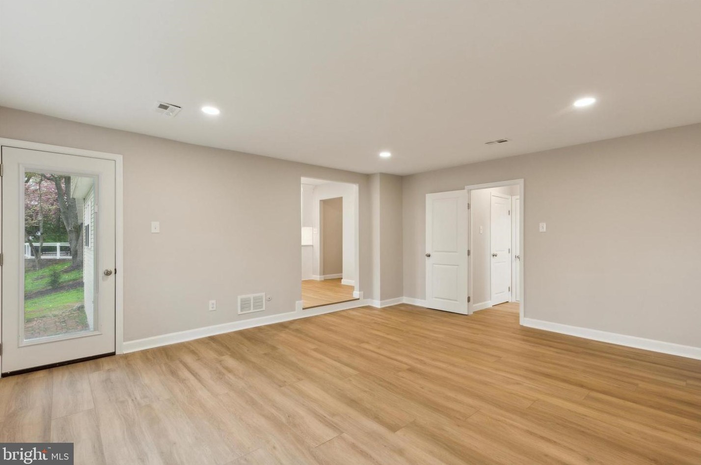 612 Mockingbird Ln, Norristown PA  19403-1916 exterior