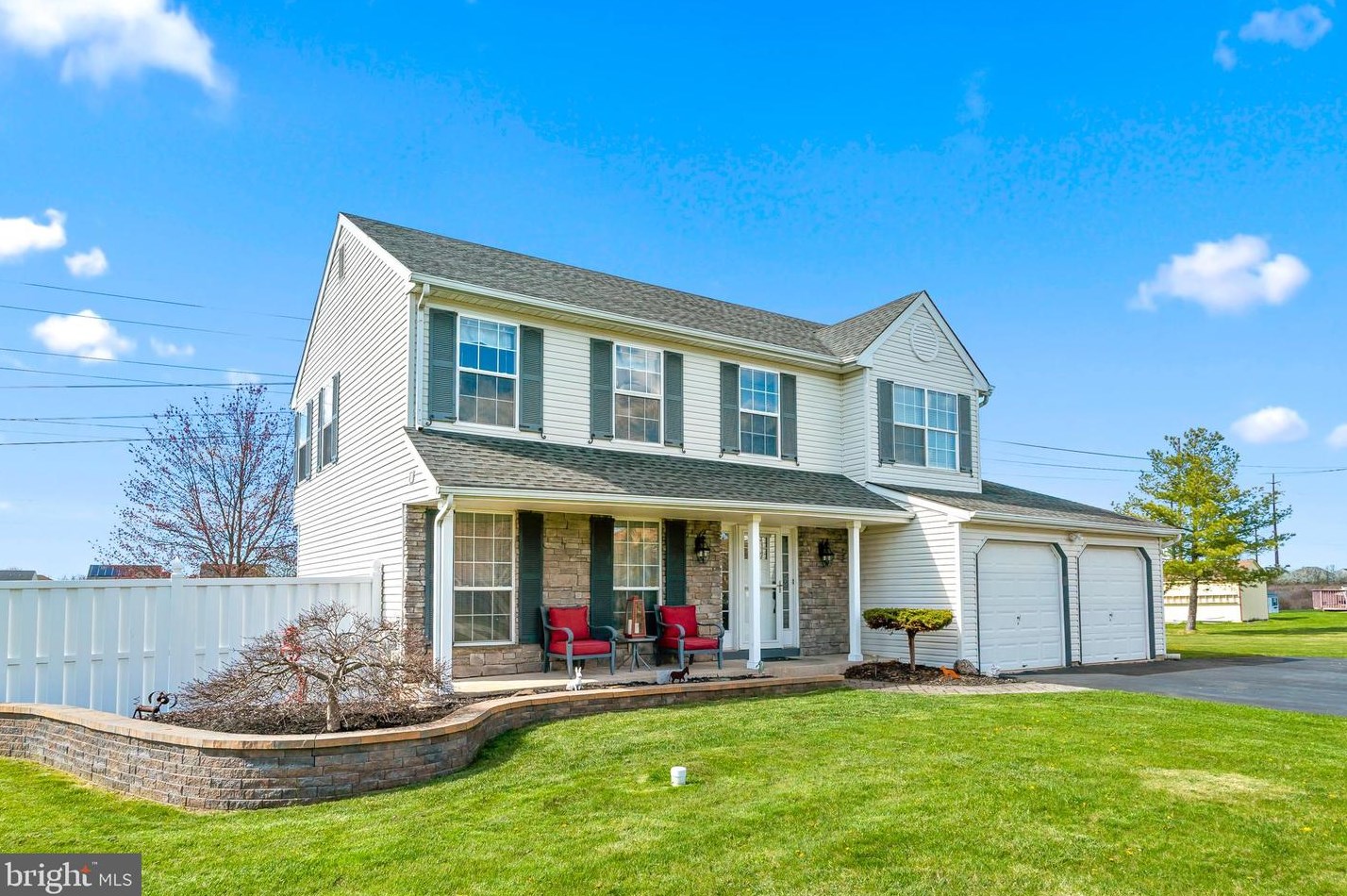 720 Waterford Dr, Souderton, PA 18964