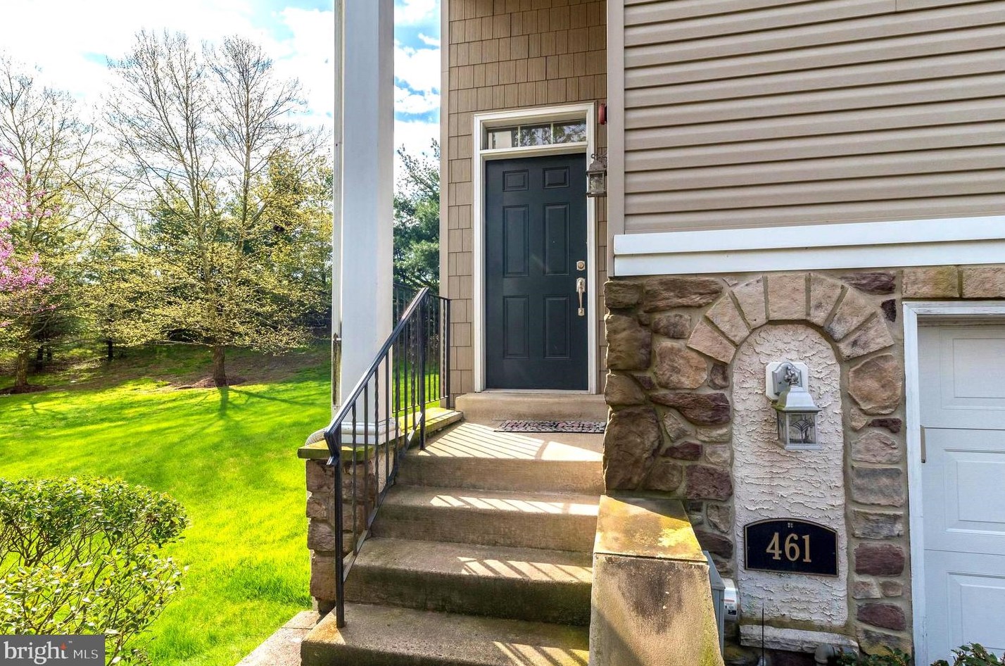 461 Fort Hill Cir, Fort Washington, PA 19034