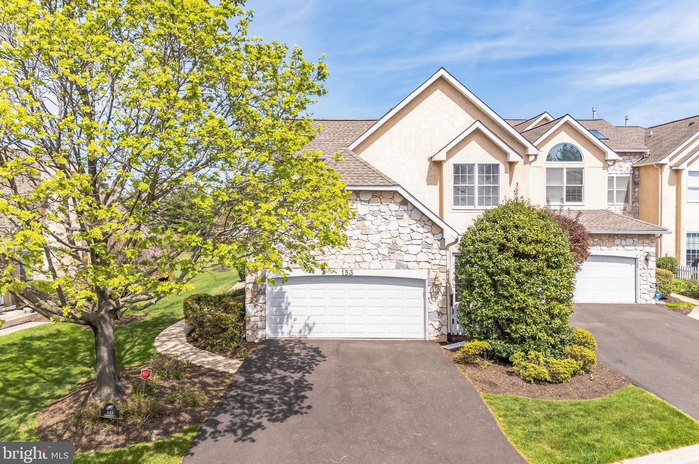 153 Sawgrass Dr, Blue Bell, PA 19422