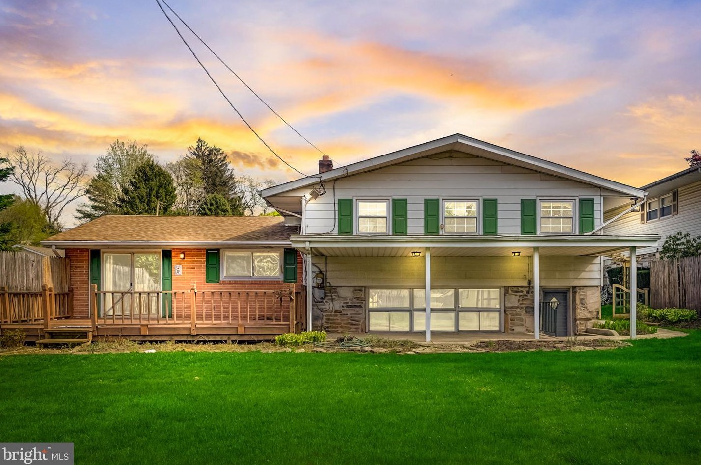 968 Old Ford Rd, Huntingdon Valley, PA 19006
