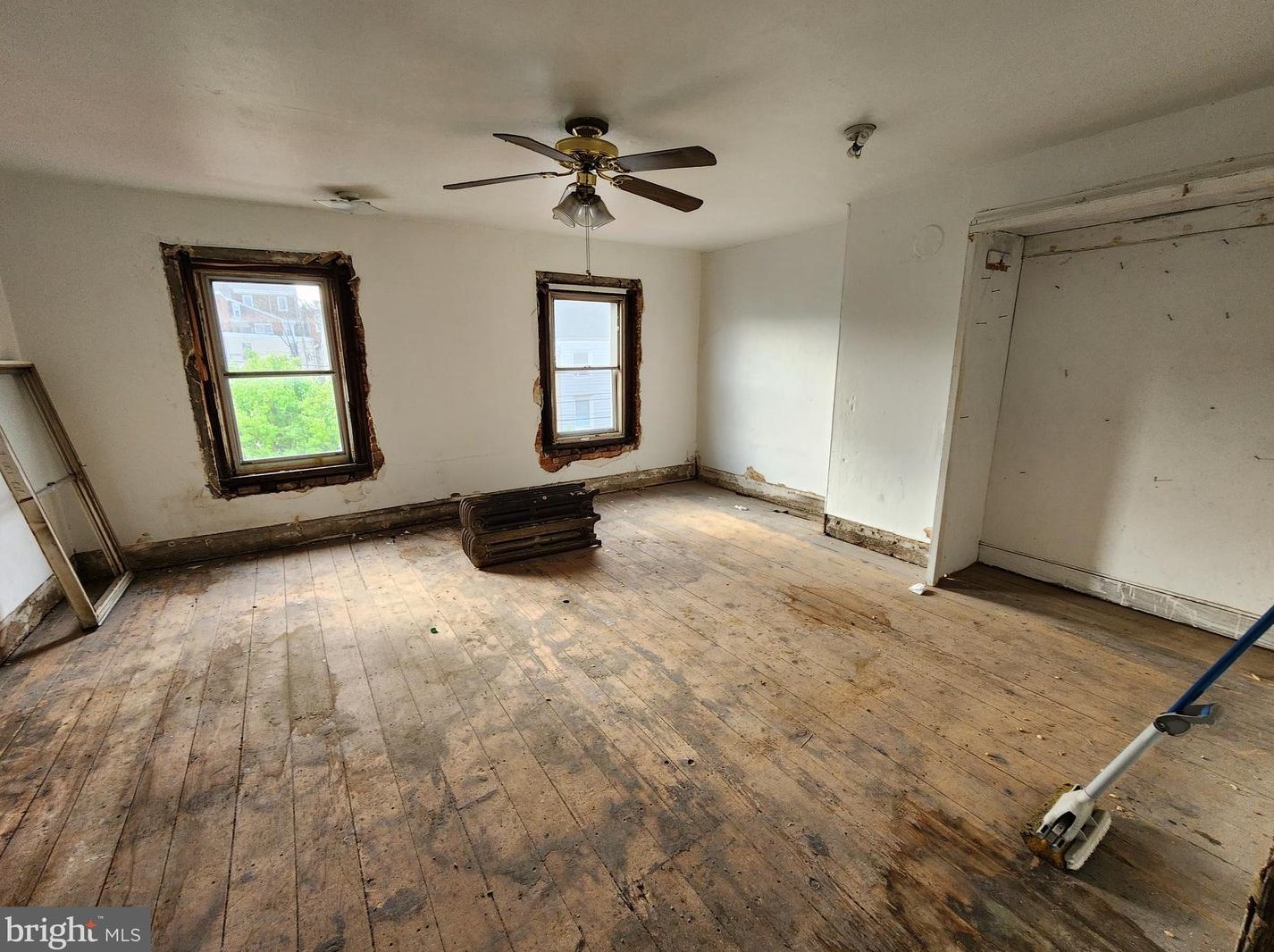 513 Cherry St, Norristown PA 19401-4742 exterior