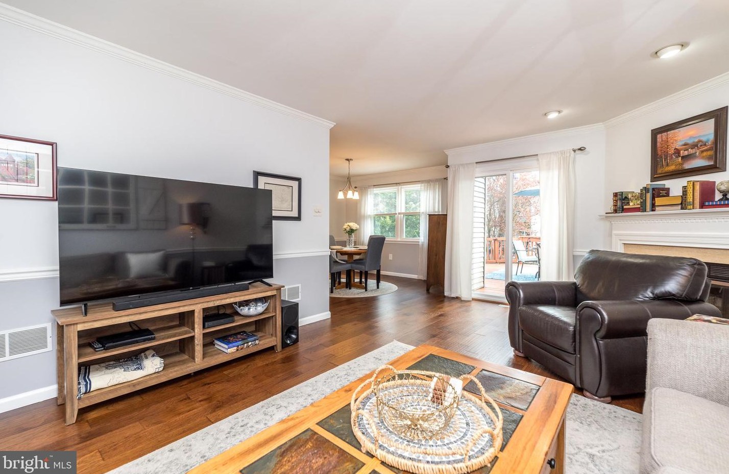 128 Red Hvn Dr, North Wales PA 19454-1442 exterior