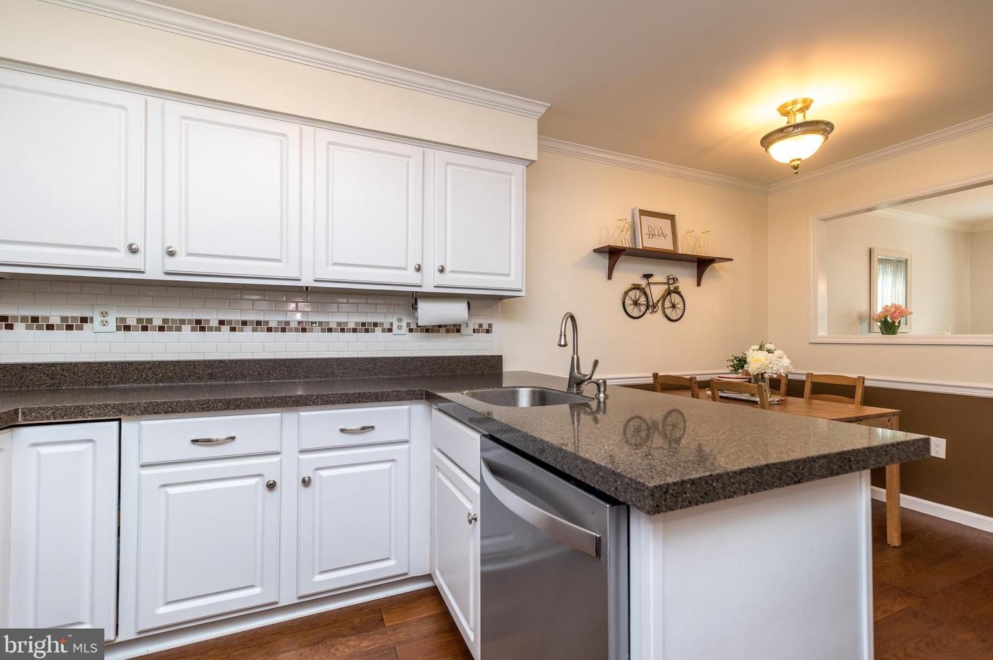 128 Red Hvn Dr, North Wales PA 19454-1442 exterior