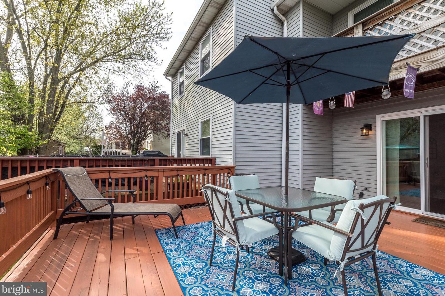 128 Red Hvn Dr, North Wales PA 19454-1442 exterior