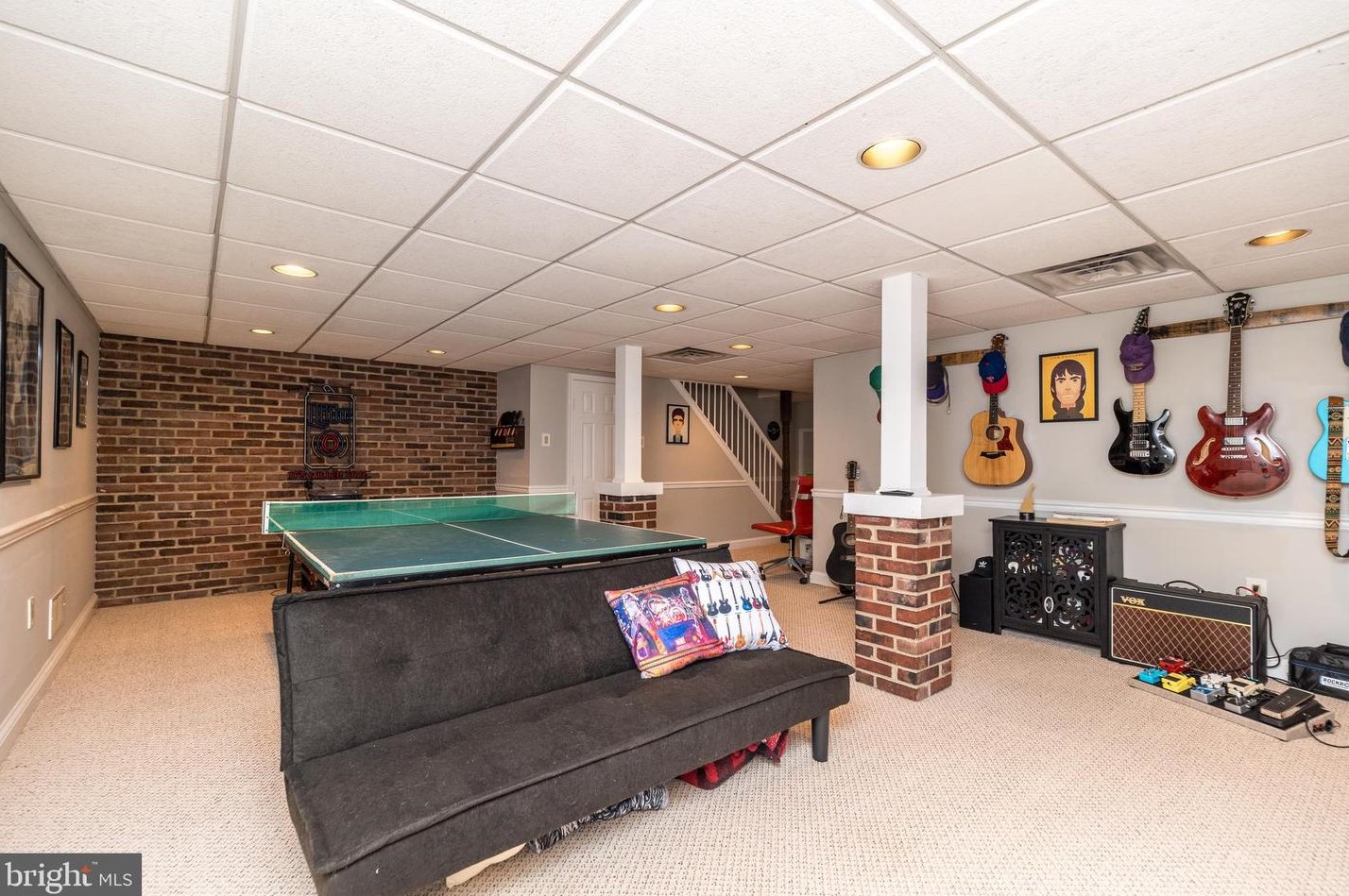 128 Red Hvn Dr, North Wales PA 19454-1442 exterior