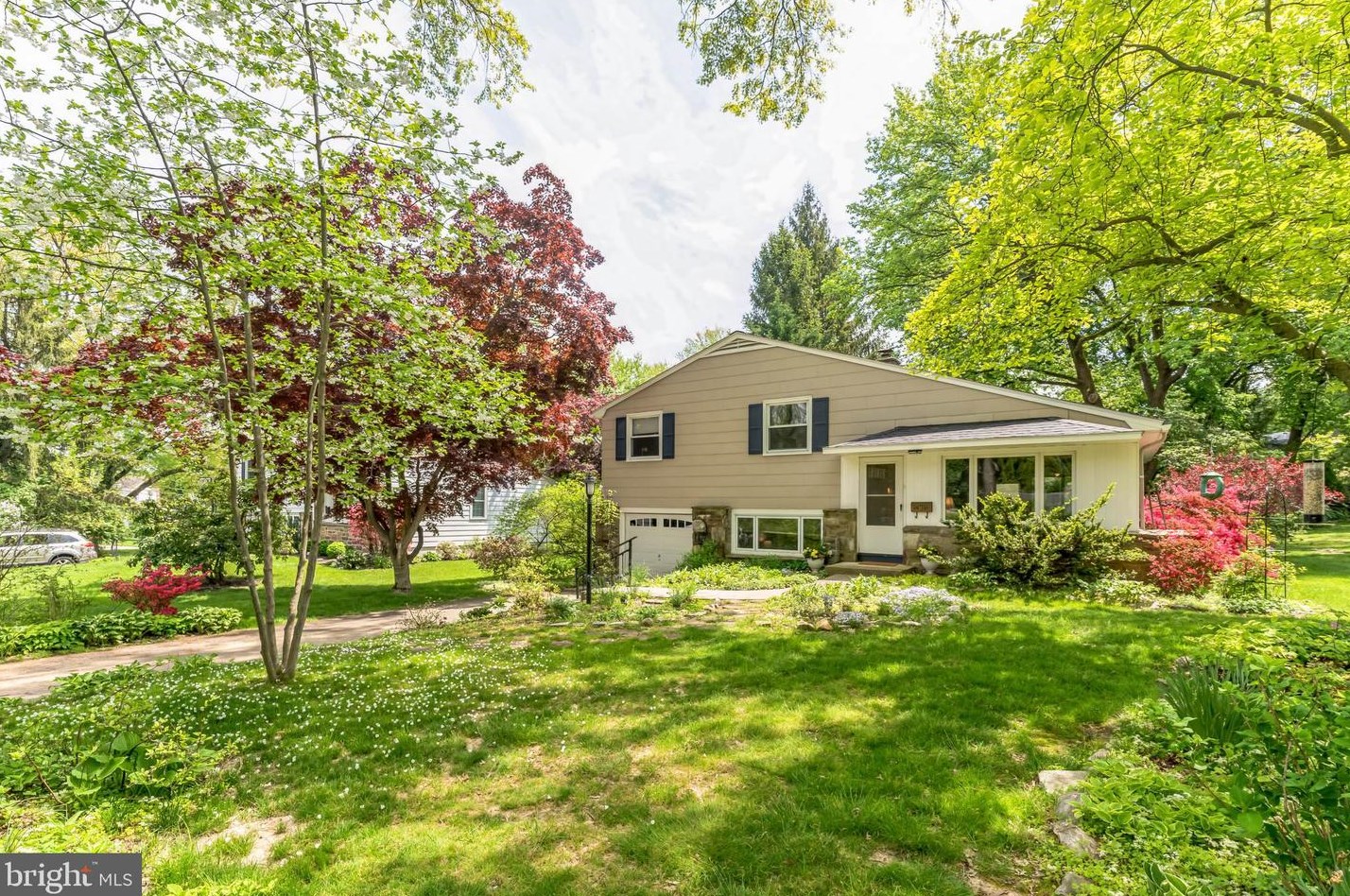 303 Winding Way, Ardsley, PA 19038-2107