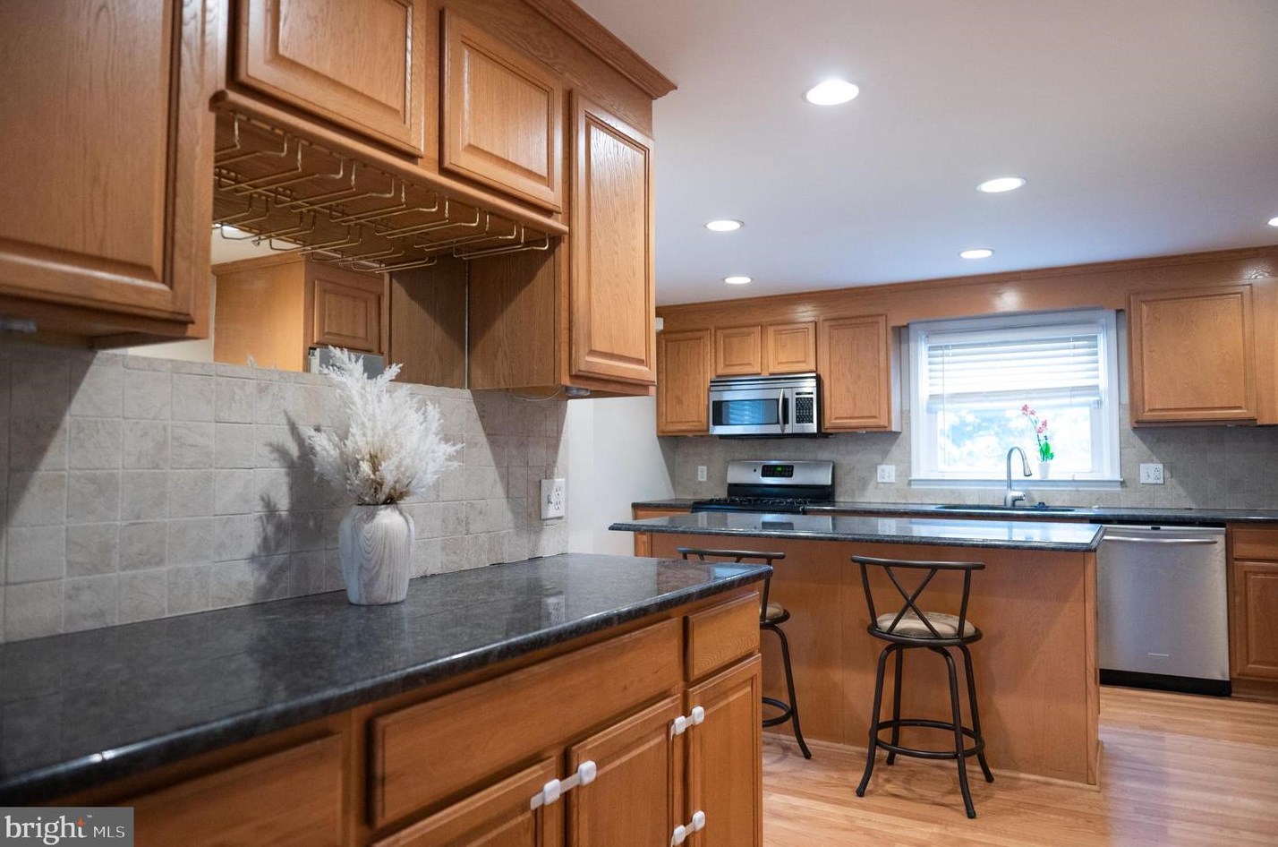 341 Hurst St, Norristown PA  19405-1537 exterior