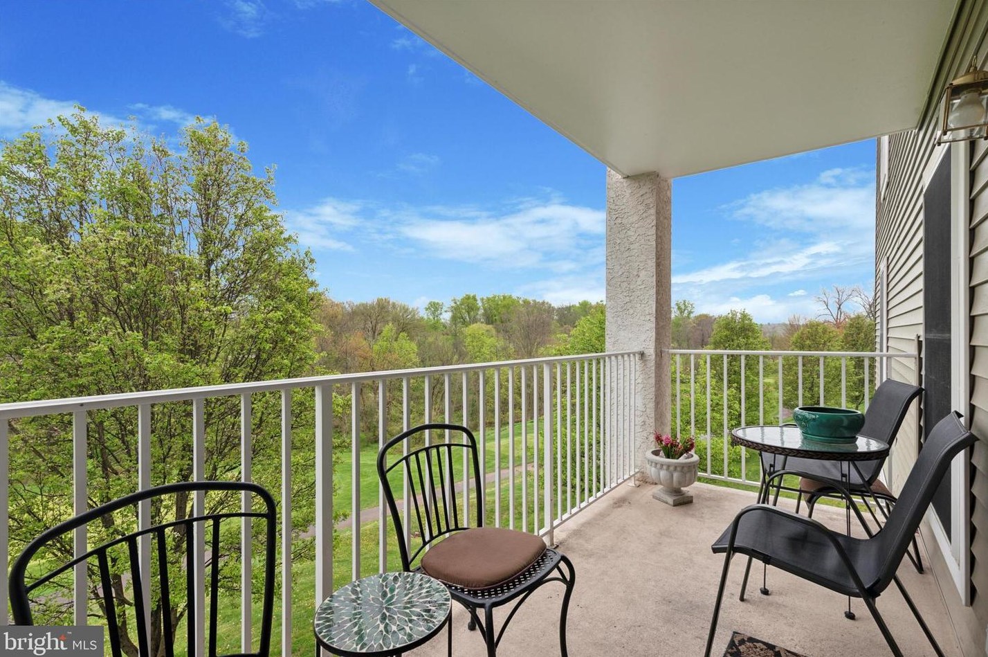 440 Brandon Rd, Norristown PA  exterior