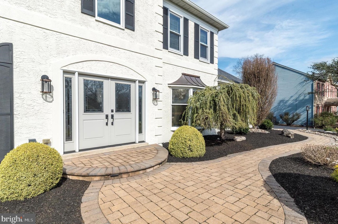 757 Castlewood Dr, Dresher, PA 19025-2015