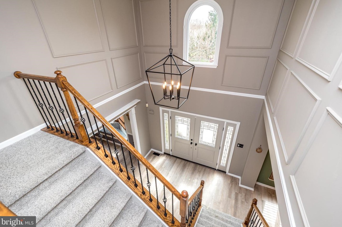 757 Castlewood Dr, Dresher PA  19025-2014 exterior