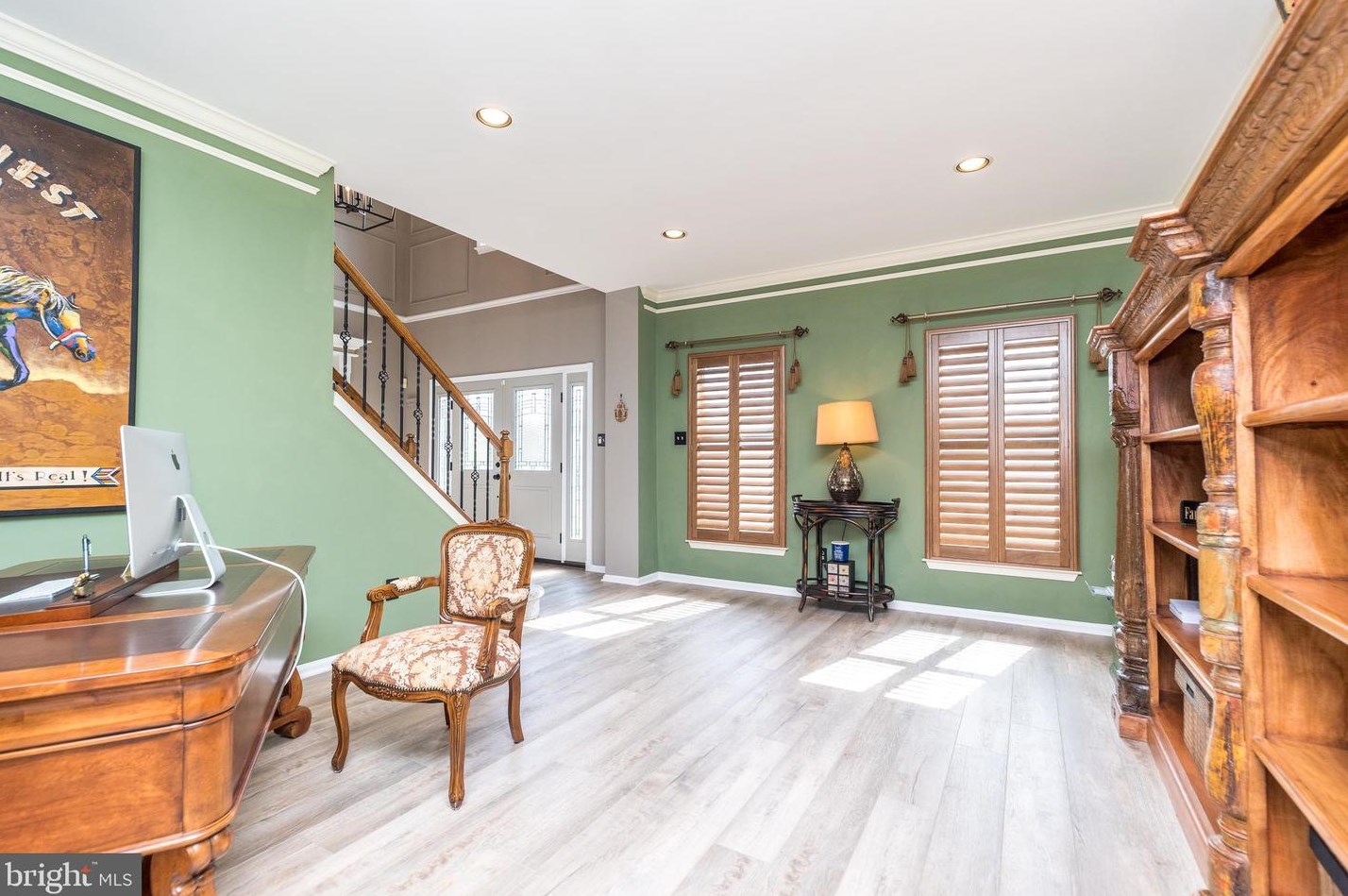 757 Castlewood Dr, Dresher PA  19025-2014 exterior