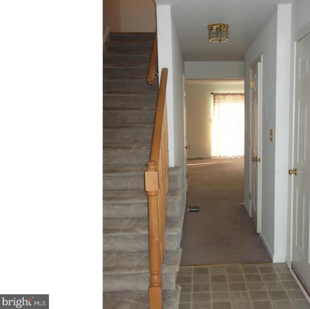 108 Fairway Dr, Collegeville, PA 19426