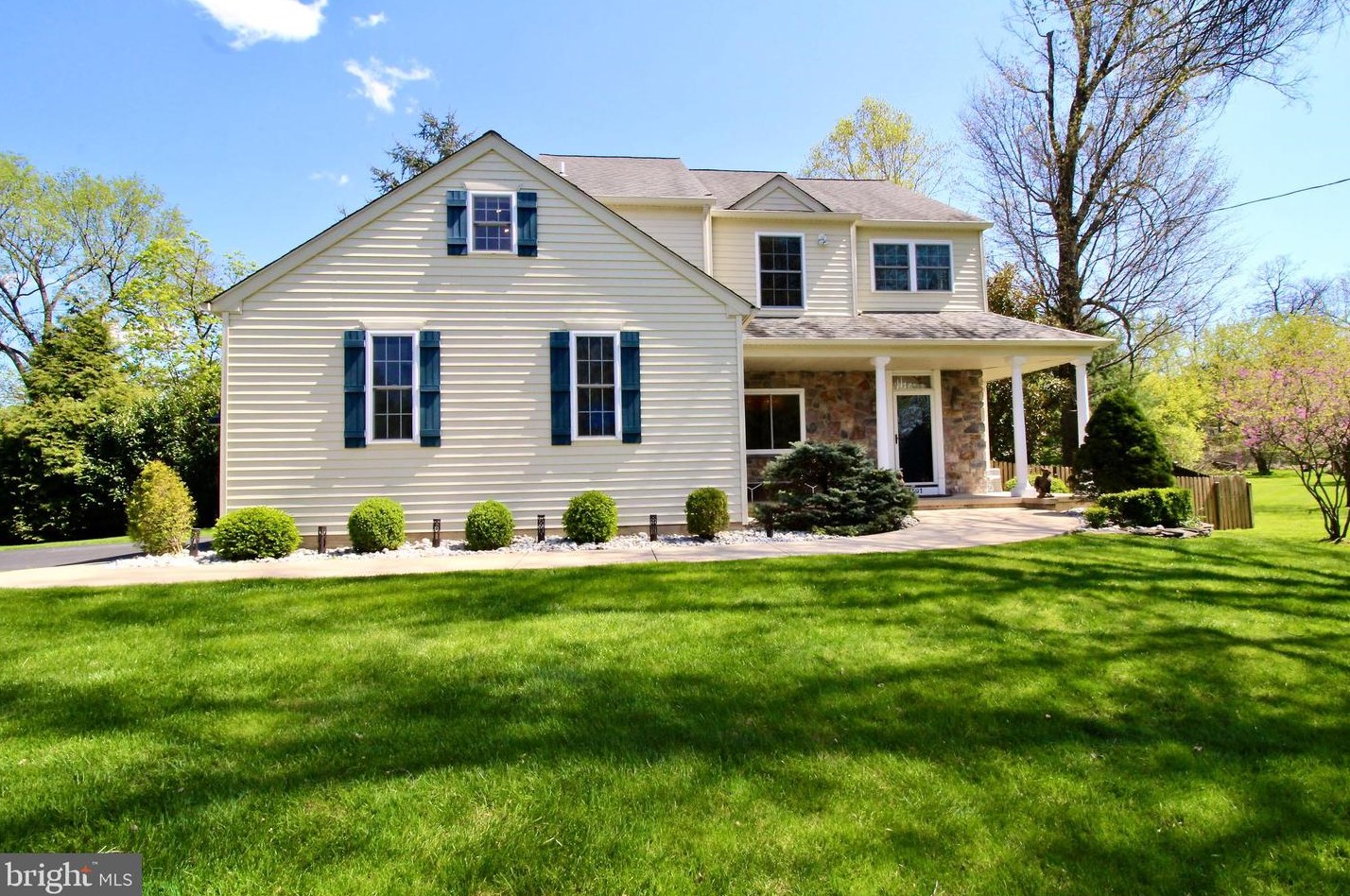 501 Elm Ave, North Wales, PA 19454
