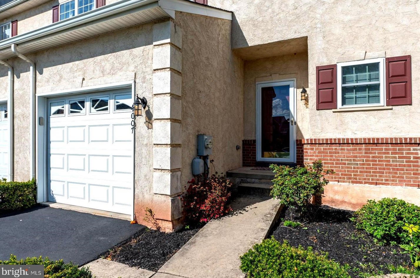 4007 Hoffman Ct, Collegeville, PA 19426