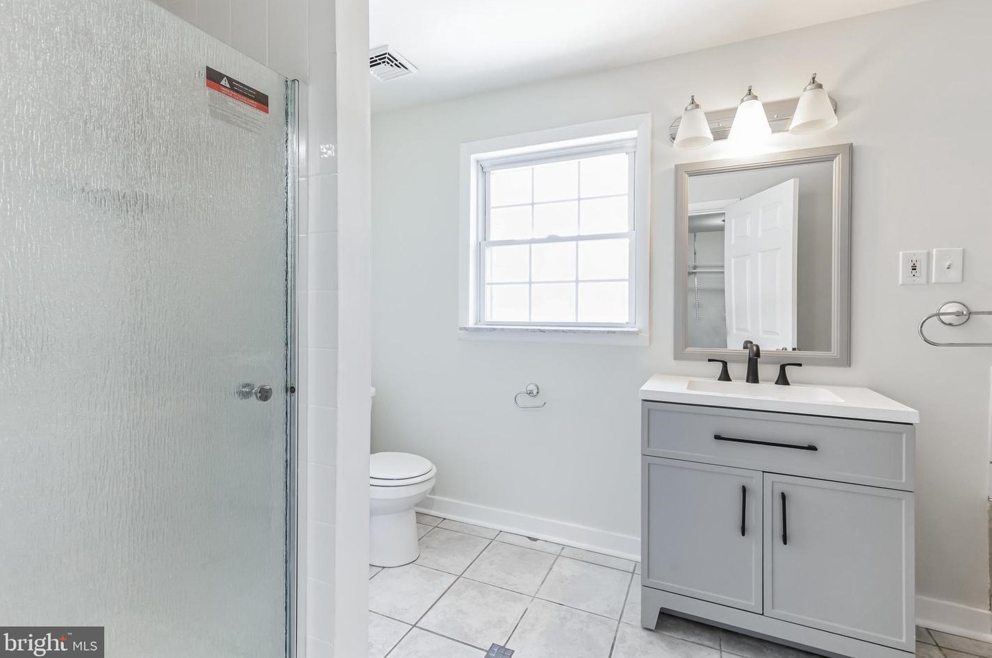 19 Chestnut St, Pottstown PA 19464-5451 exterior