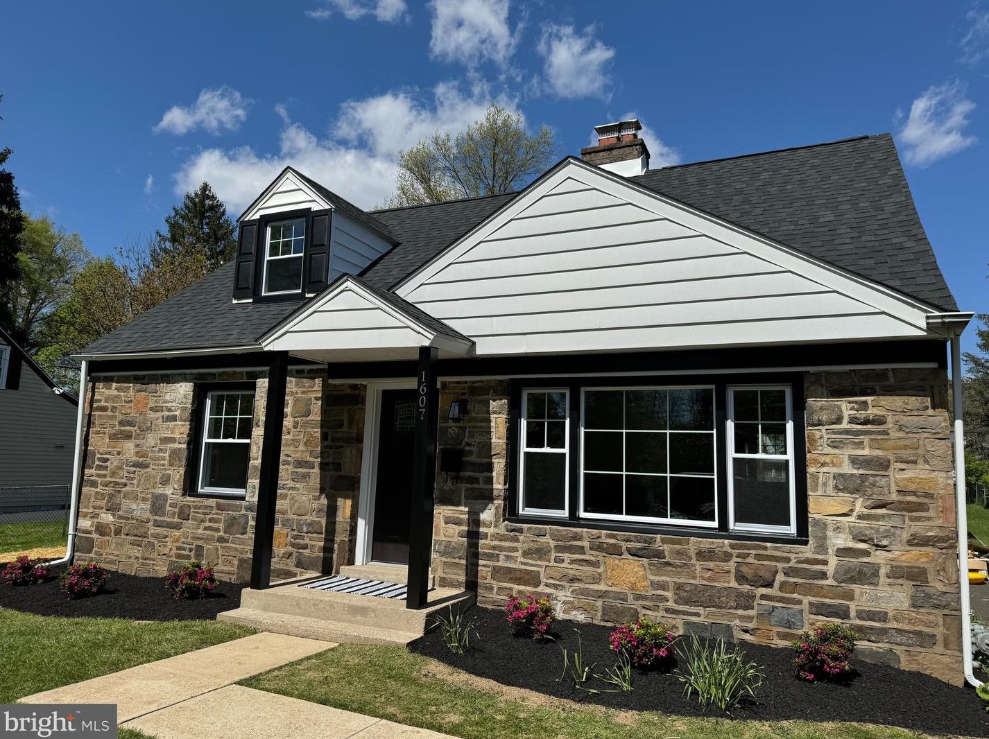 1607 Church Rd, Oreland, PA 19075