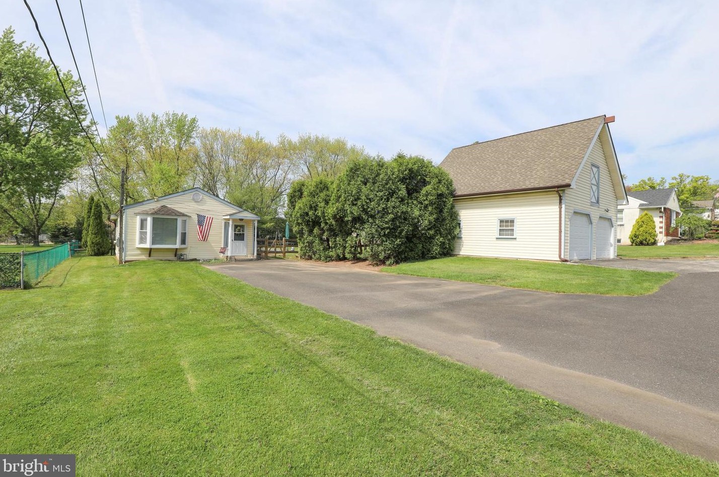 505 W Township Line Rd, Norristown, PA 19403