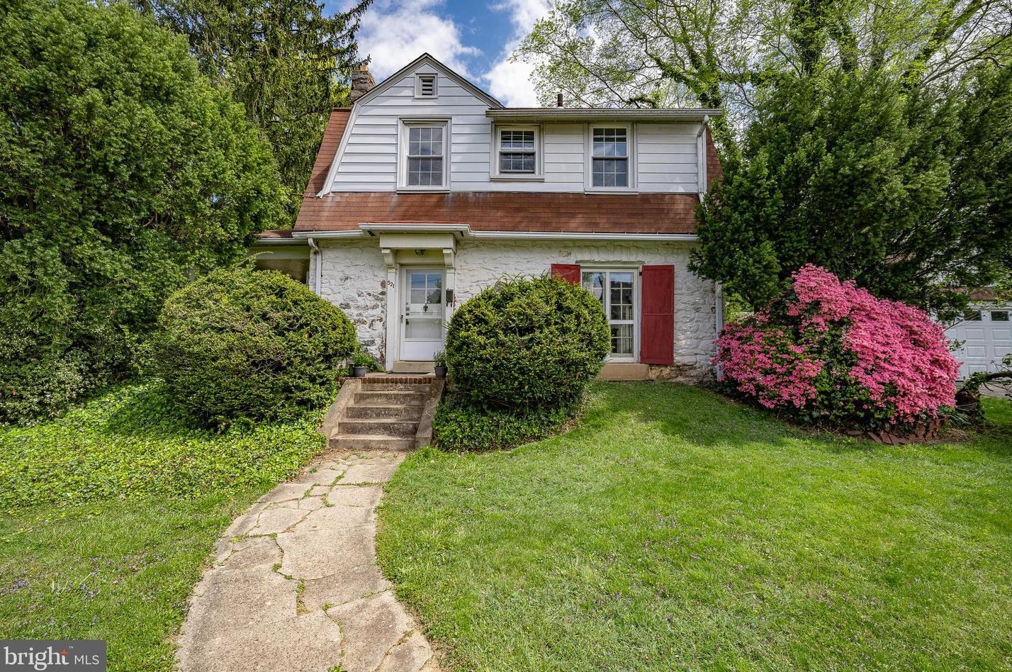 521 N Essex Ave, Penn Valley, PA 19072