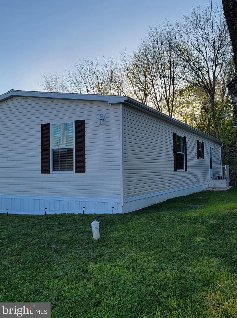 41 Ivy Cir, Norristown, PA 19403-1217