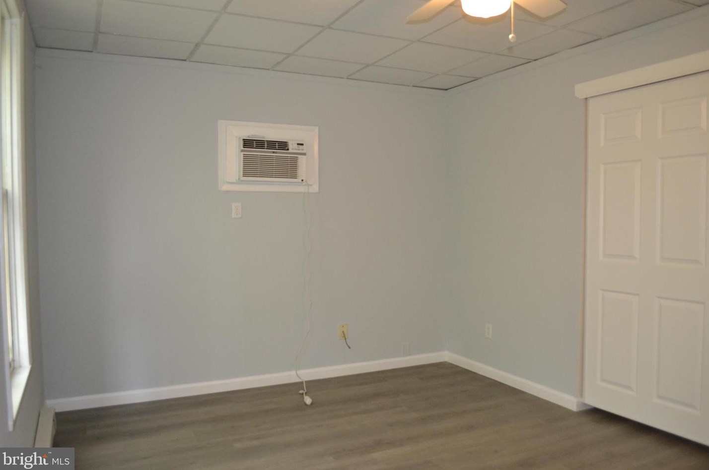 24 Charlotte St, Pottstown PA  19464-5906 exterior