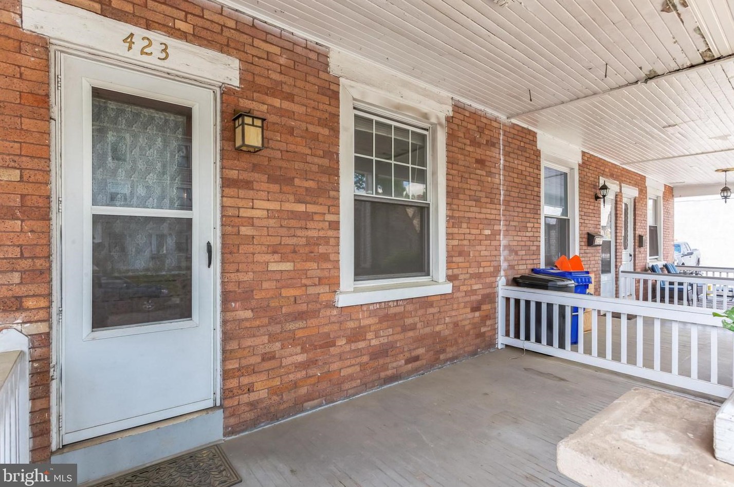423 Cottman St, Meadowbrook, PA 19046-2822