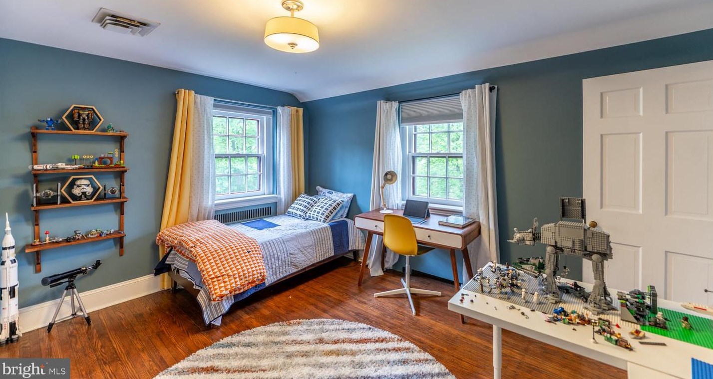 819 Pardee Ln, Wyncote PA 19095-1609 exterior