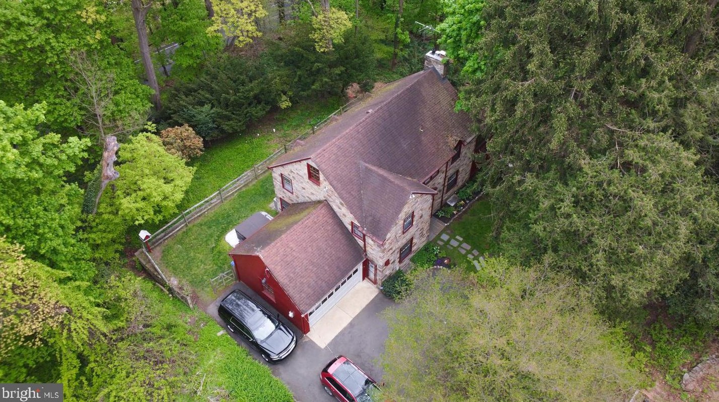 819 Pardee Ln, Wyncote PA 19095-1609 exterior