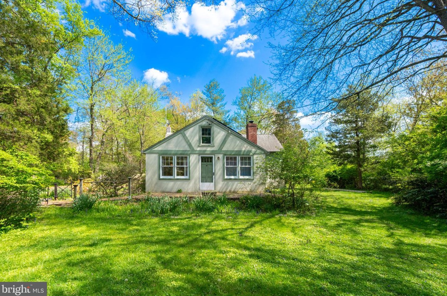 731 Cedar Hill Rd, Prospectville, PA 19002-1508
