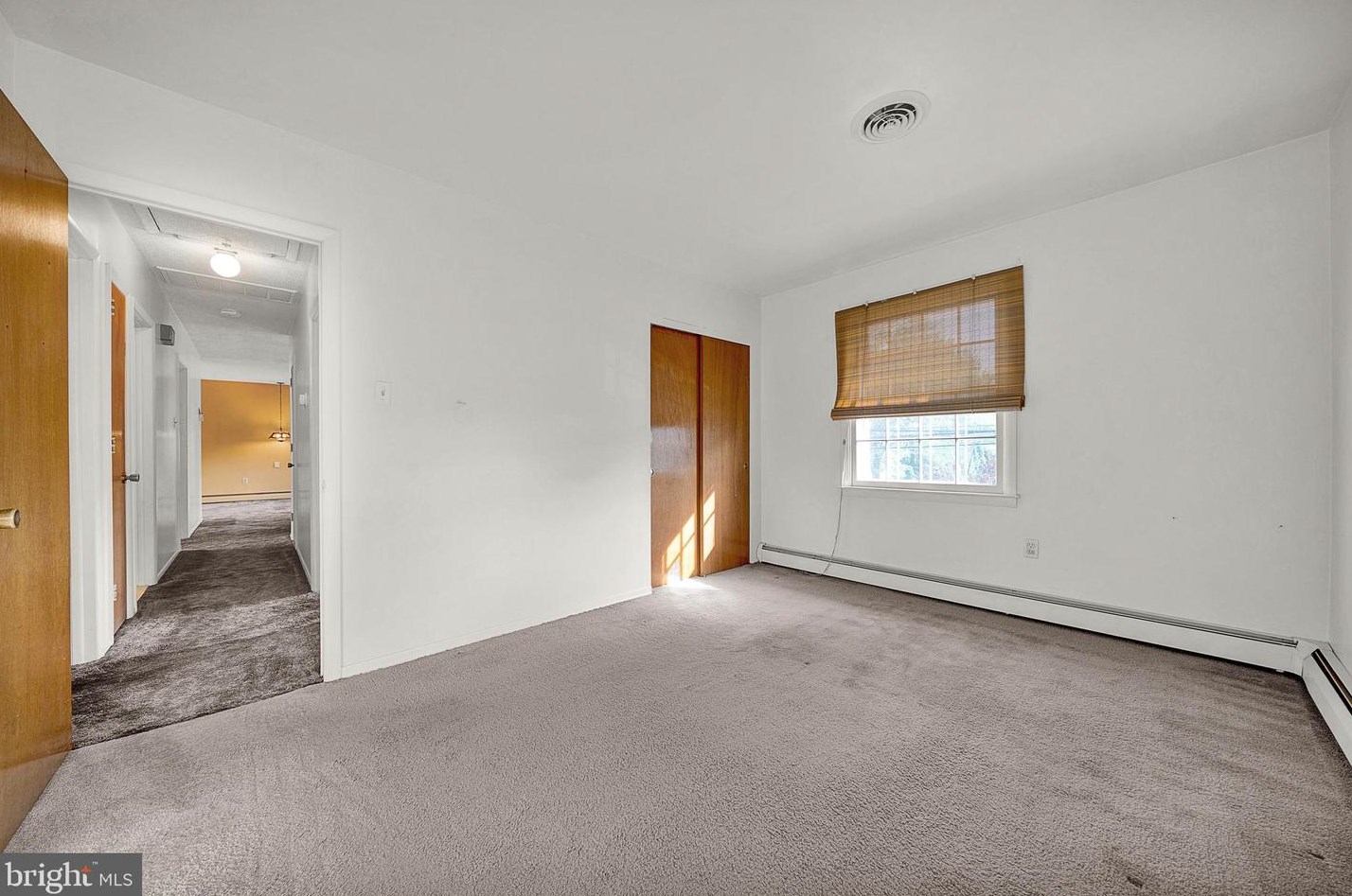 219 Hancock Rd, North Wales PA  19454-2370 exterior