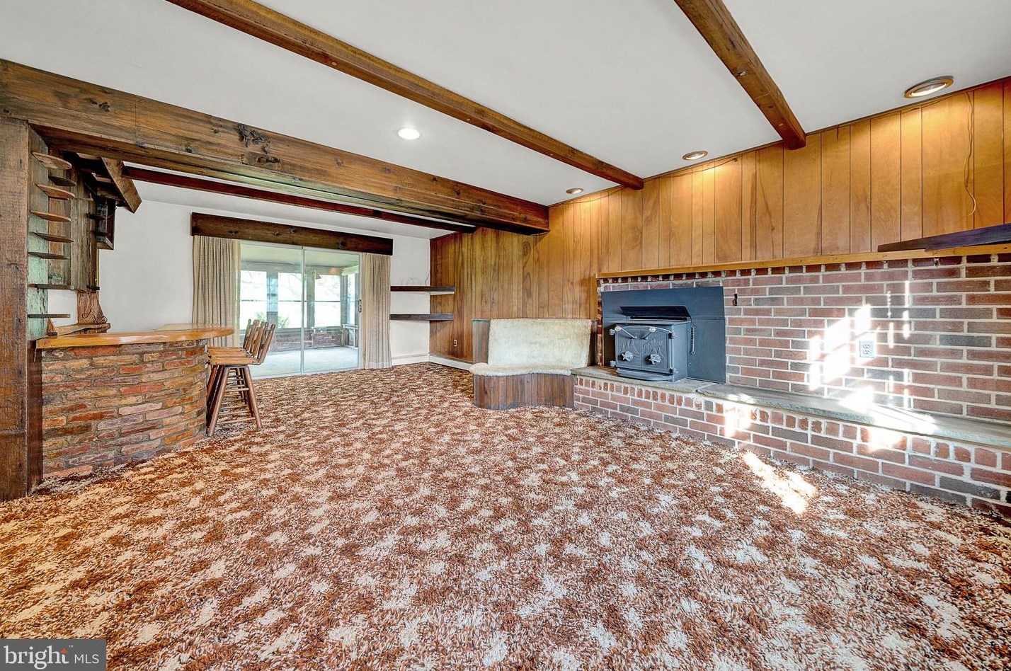 219 Hancock Rd, North Wales PA  19454-2370 exterior