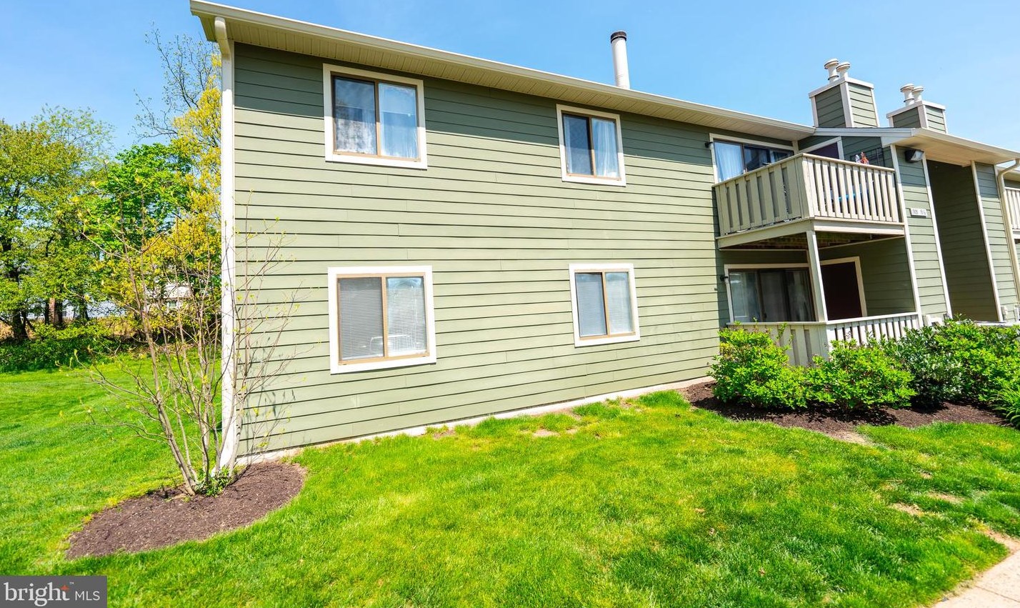1913 Jefferson Ct, North Wales, PA 19454-1056