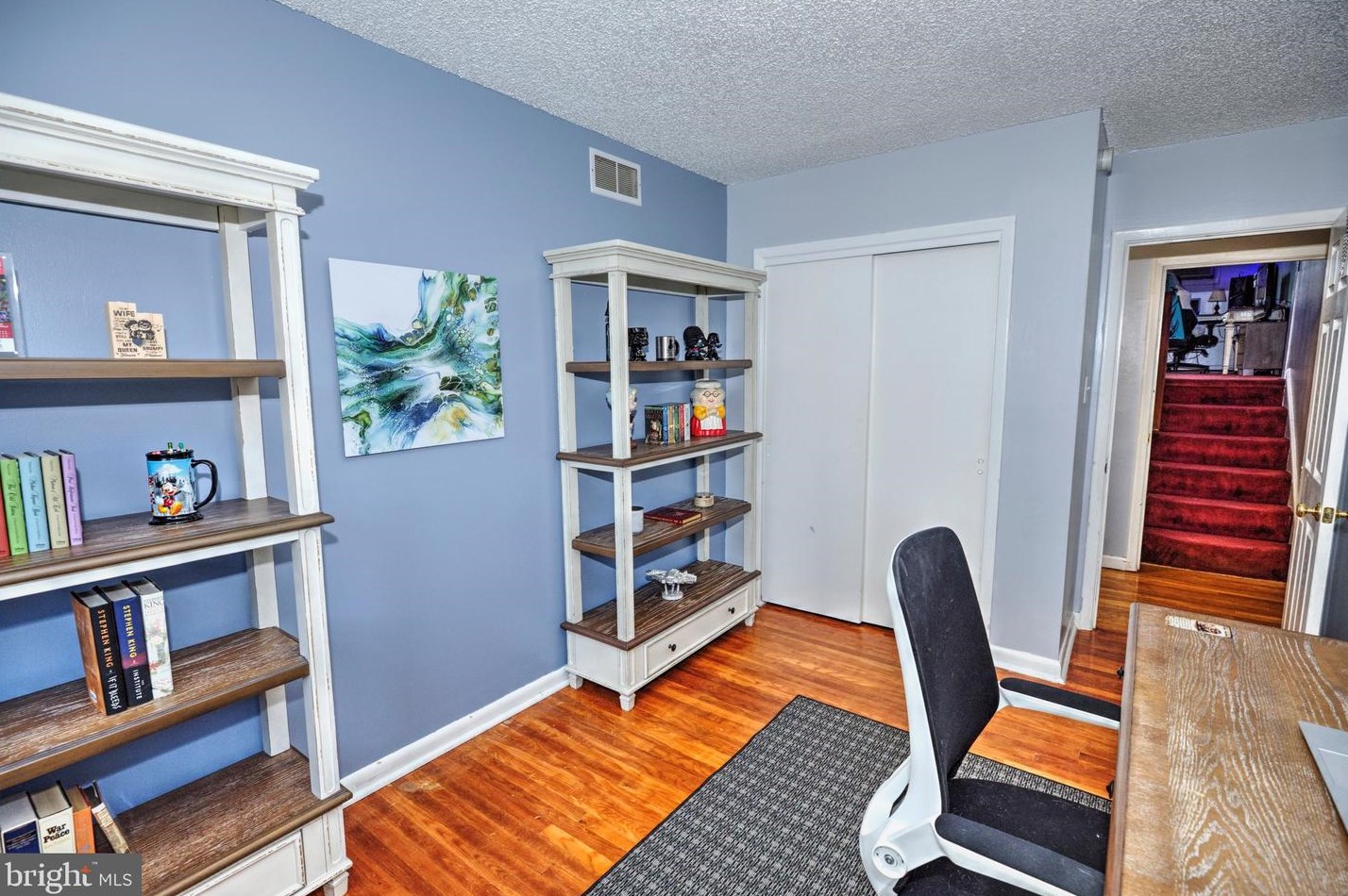 517 Barbara Dr, Norristown PA  19403-4101 exterior