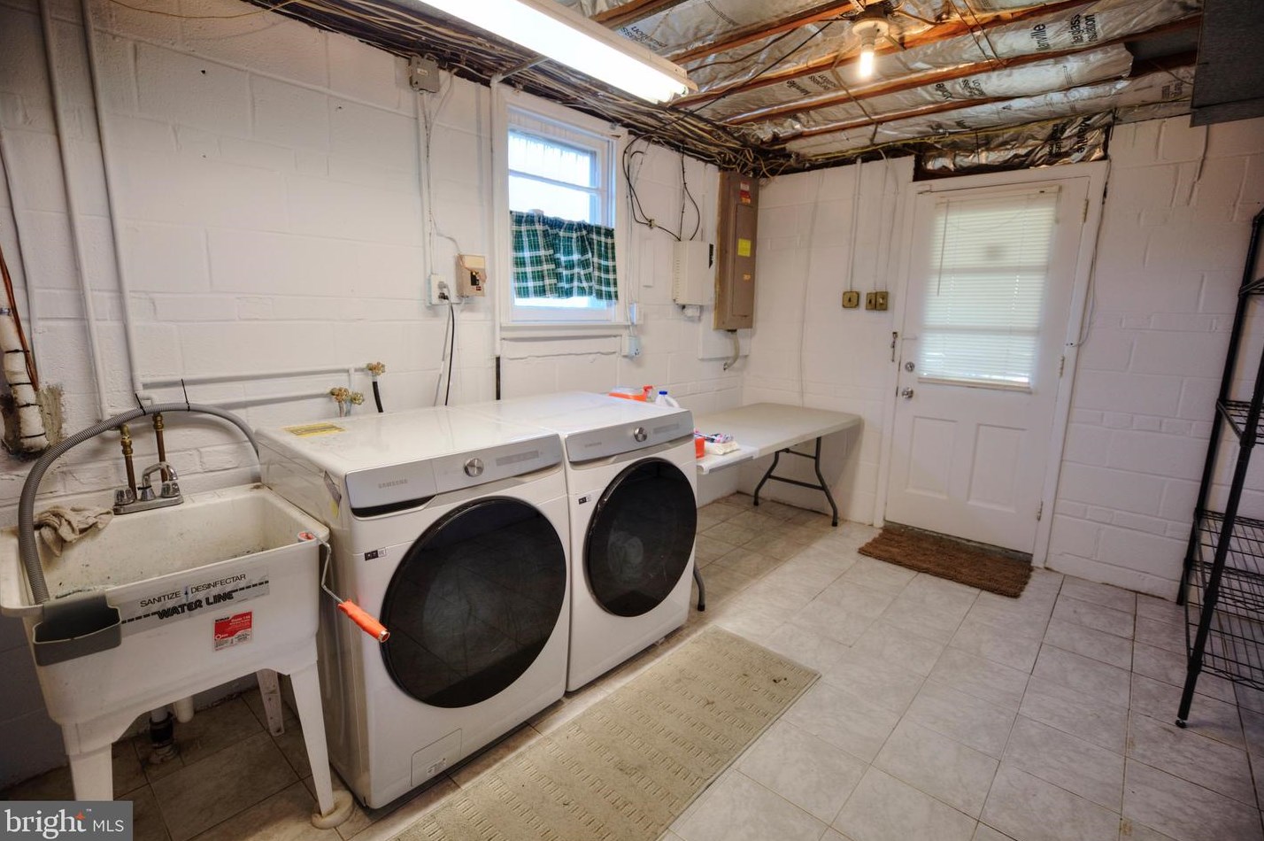 517 Barbara Dr, Norristown PA  19403-4101 exterior