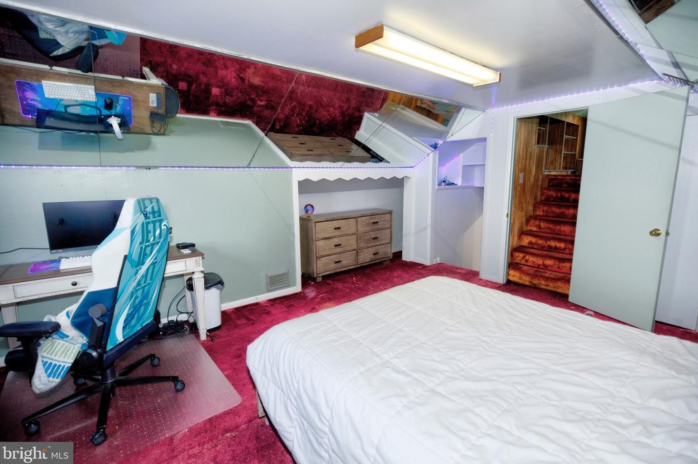 517 Barbara Dr, Norristown PA  19403-4101 exterior