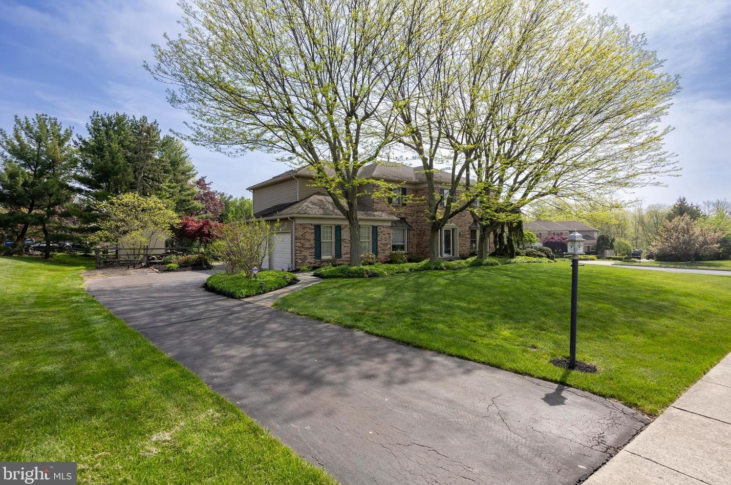1132 Scobee Dr, Lansdale, PA 19446