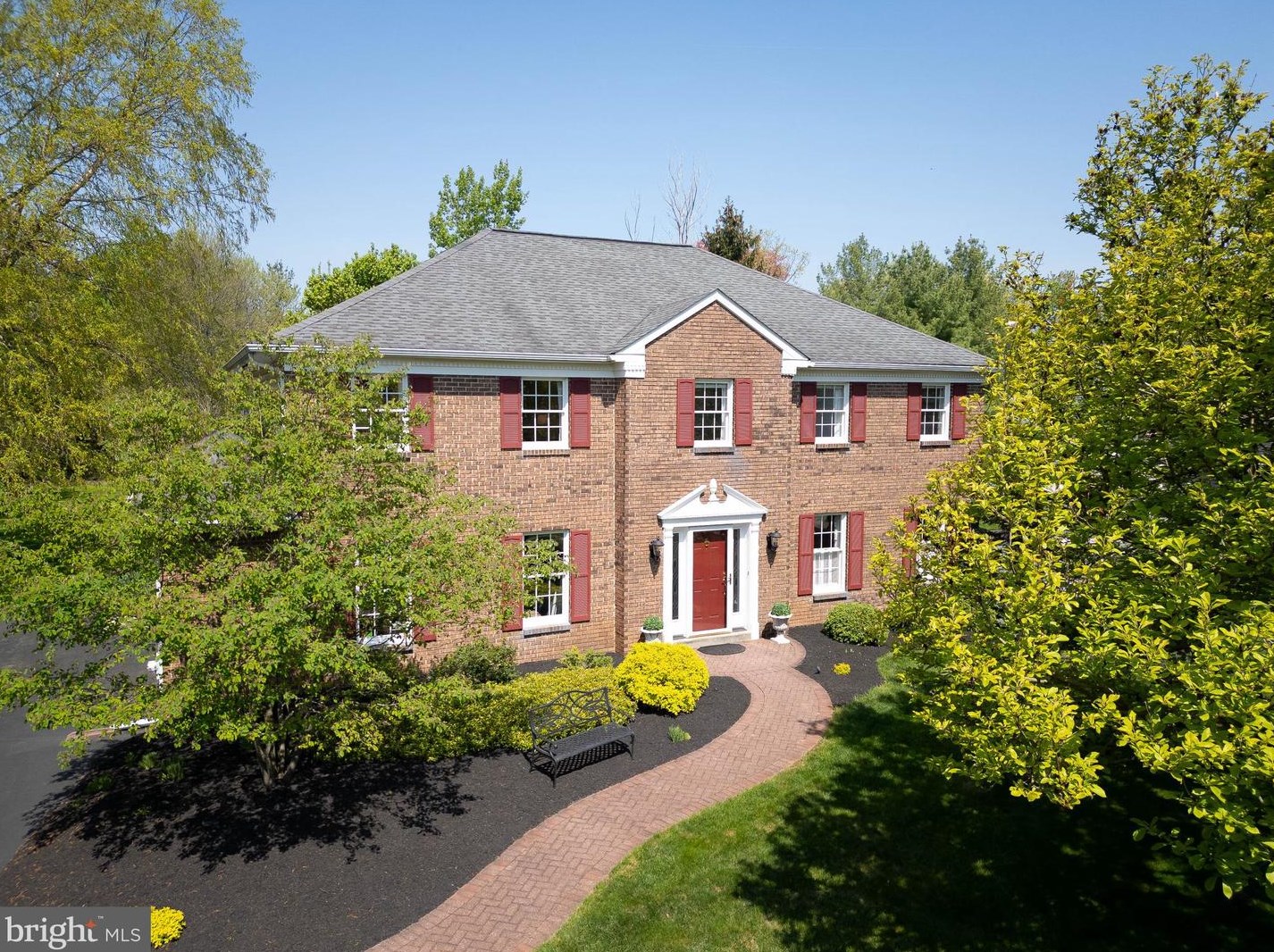 384 Gosling Dr, North Wales, PA 19454-2726