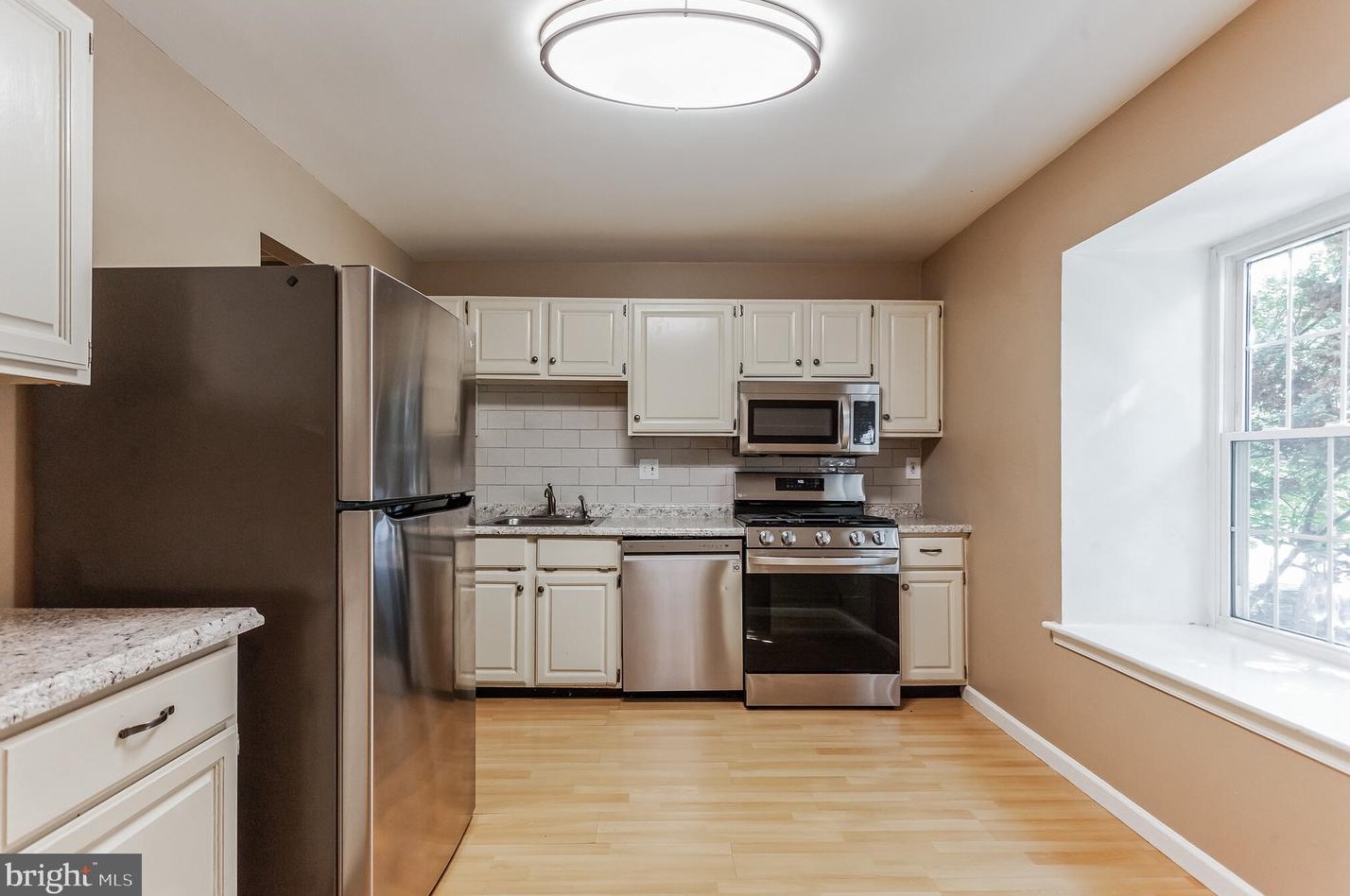 448 Saw Mill Ct, Norristown, PA 19401