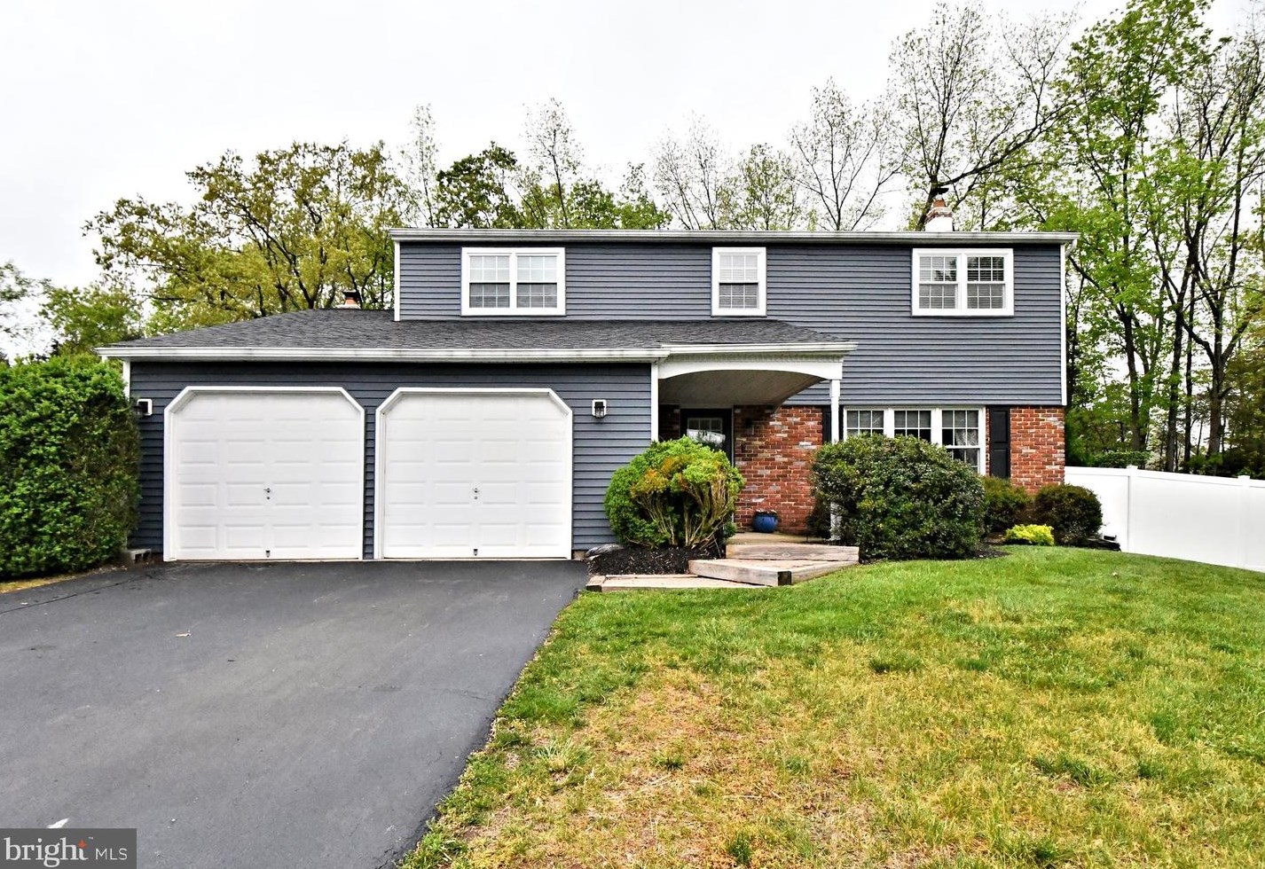 531 Colony Dr, Collegeville, PA 19426-3519